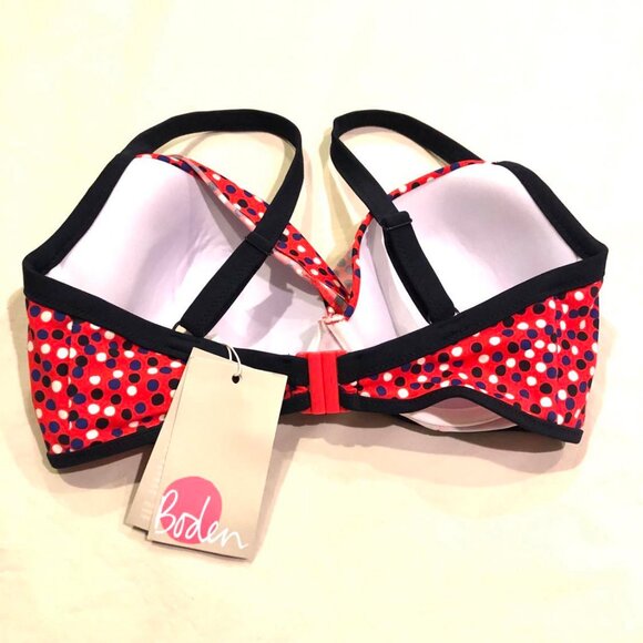NWT BODEN Alicati Cup-size Ruched Twist Bikini Top Red\Black Polka-Dots 32D - Picture 3 of 4